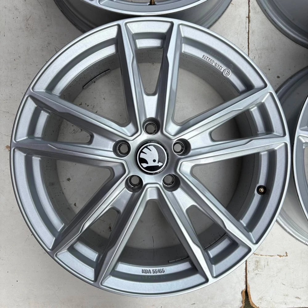 ALU KOLA ŠKODA KAROQ OCTAVIA KODIAQ II 18" DPH
