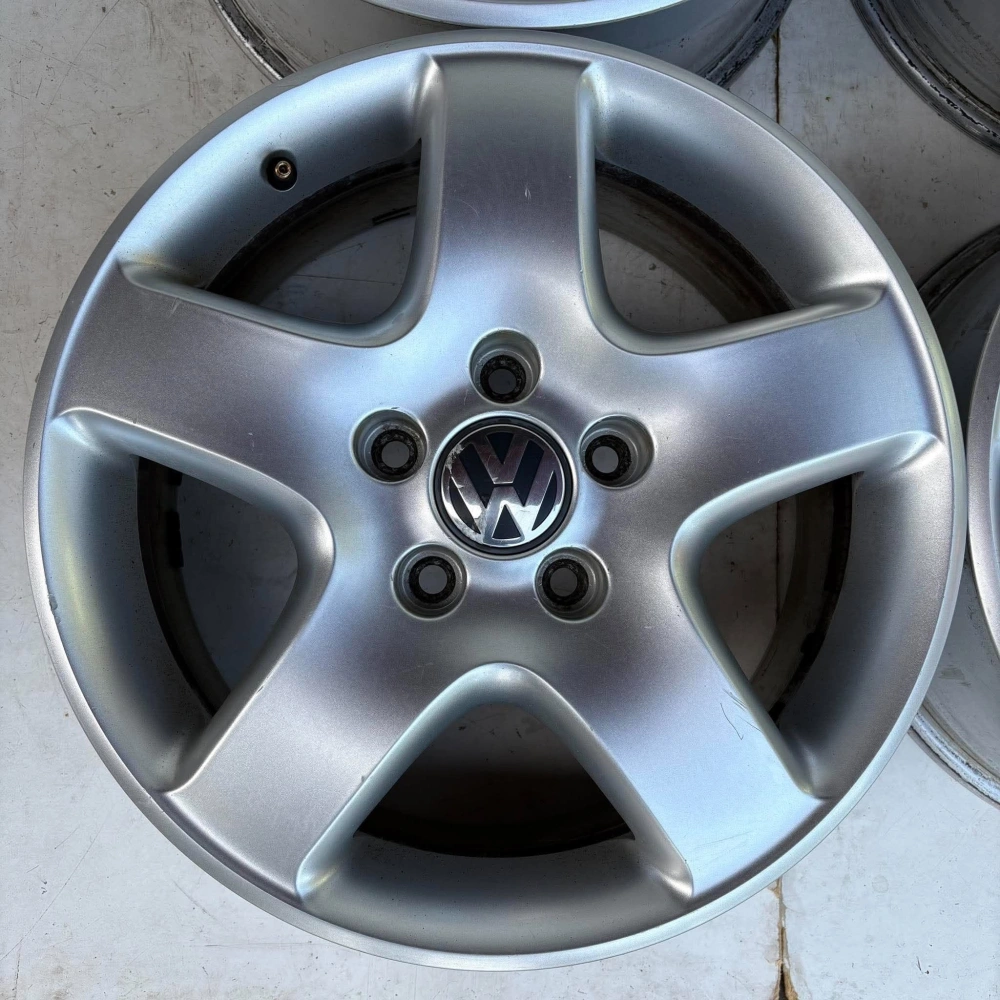 ALU KOLA VW TRANSPORTER MULTIVAN T5 T6 17" DPH