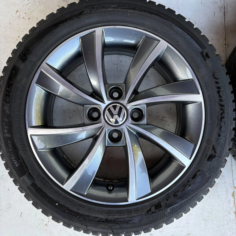 ZIMNÍ KOLA VW UP CROSS UP 185/55R15 DPH