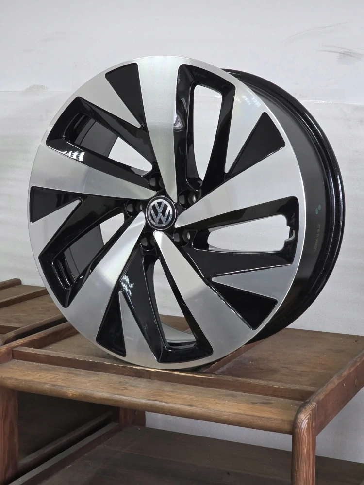 VW ID.4 ID.5 Skoda Enyaq Elroq Audi Q4 Q5 e-tron 20"