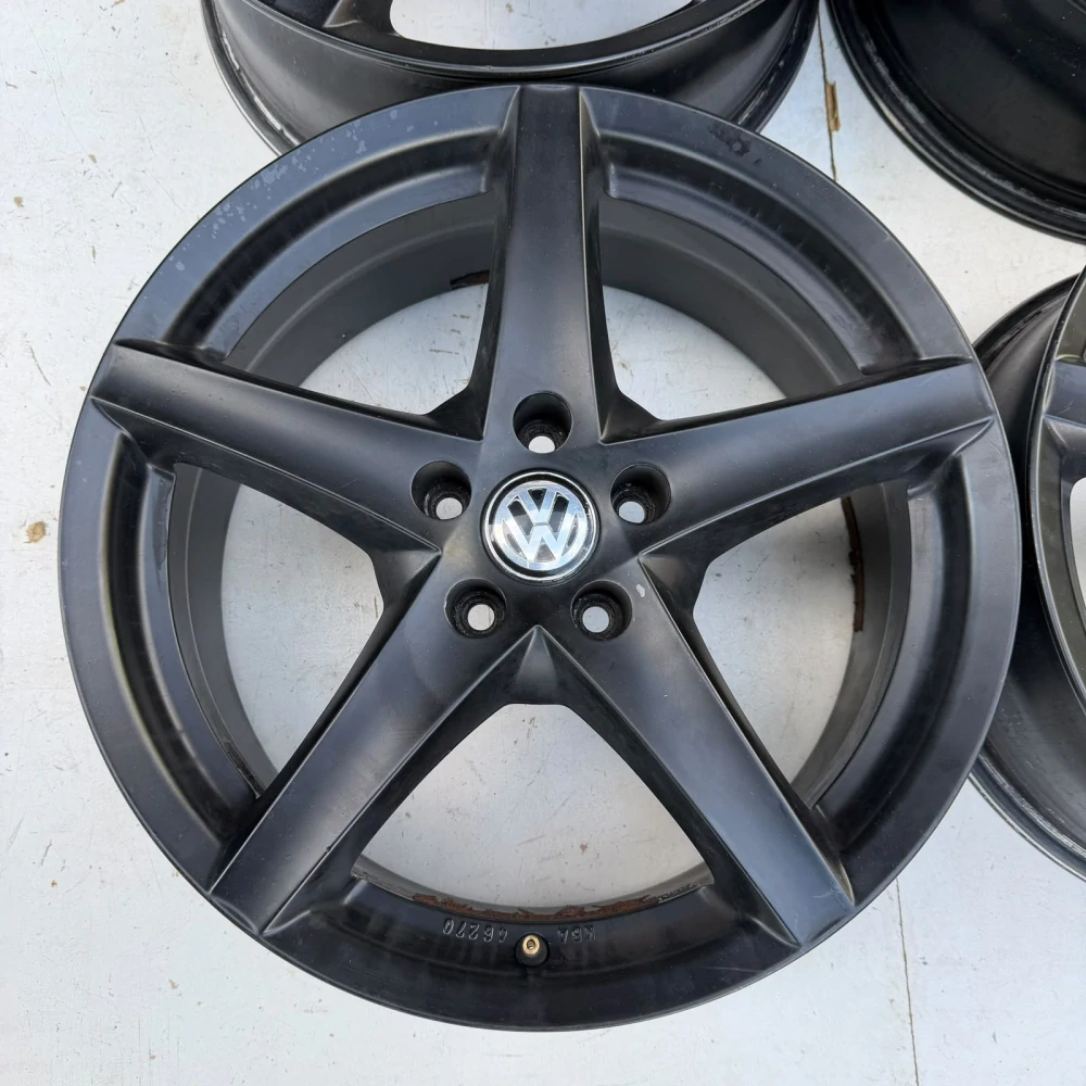 ALU KOLA VW GOLF PASSAT TIGUAN TAYRON 18"