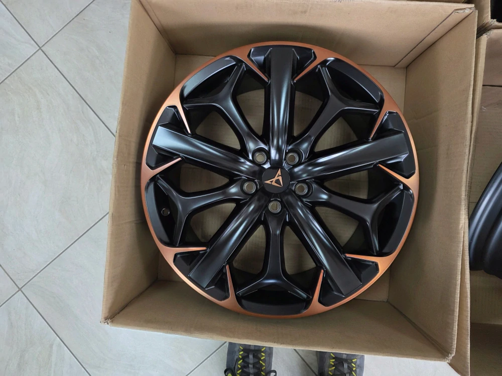 CUPRA FORMENTOR Seat ATECA 5x112 ET40 19"