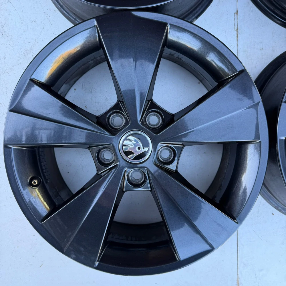 ALU KOLA ŠKODA OCTAVIA KAROQ SUPERB 16"