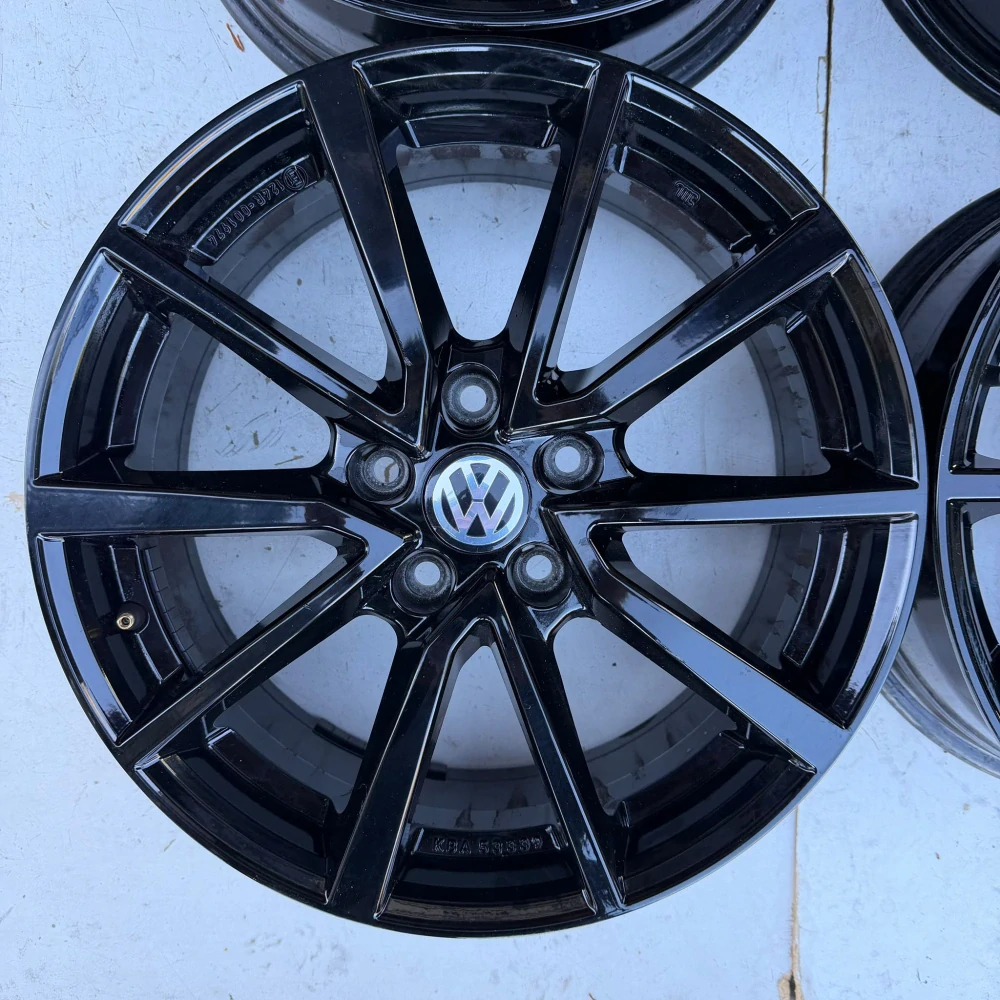 ALU KOLA VW TIGUAN TAYRON GOLF PASSAT 17"