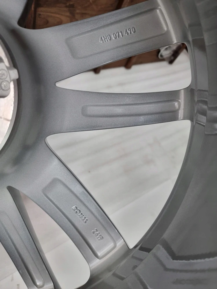 AUDI 20" BIKOLOR A4 B9 A7 A8 D4 D5
