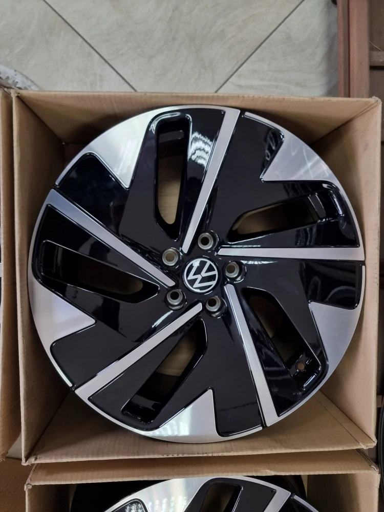 VW VOLKSWAGEN ID.7 BIKOLOR 19"