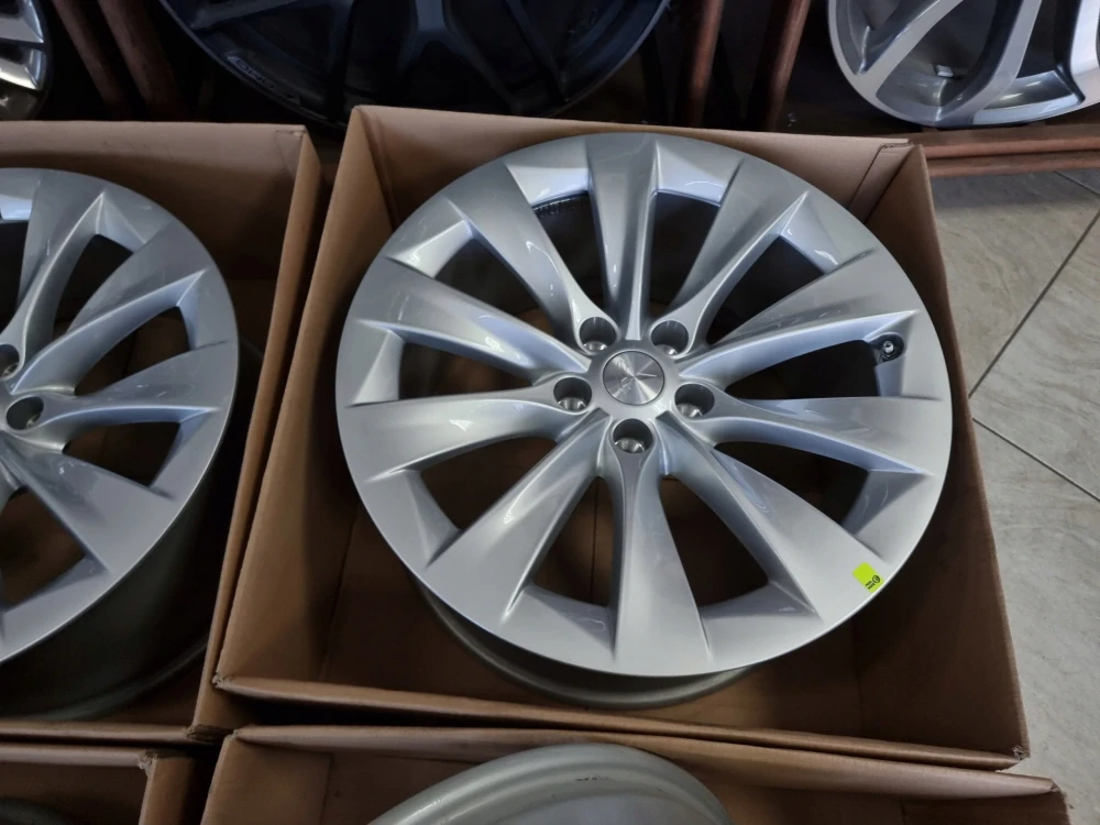 TESLA MODEL X 2015-2021 20" se senzory