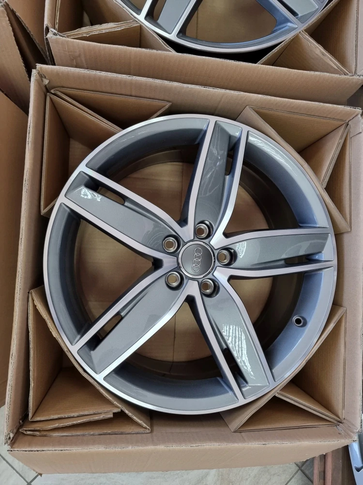 Audi A3 S3 RS3 8V 19" 8V0 601 025 AS
