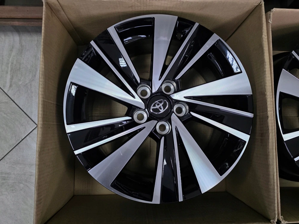 Toyota Avalon Avensis Corolla Lexus ES 17"