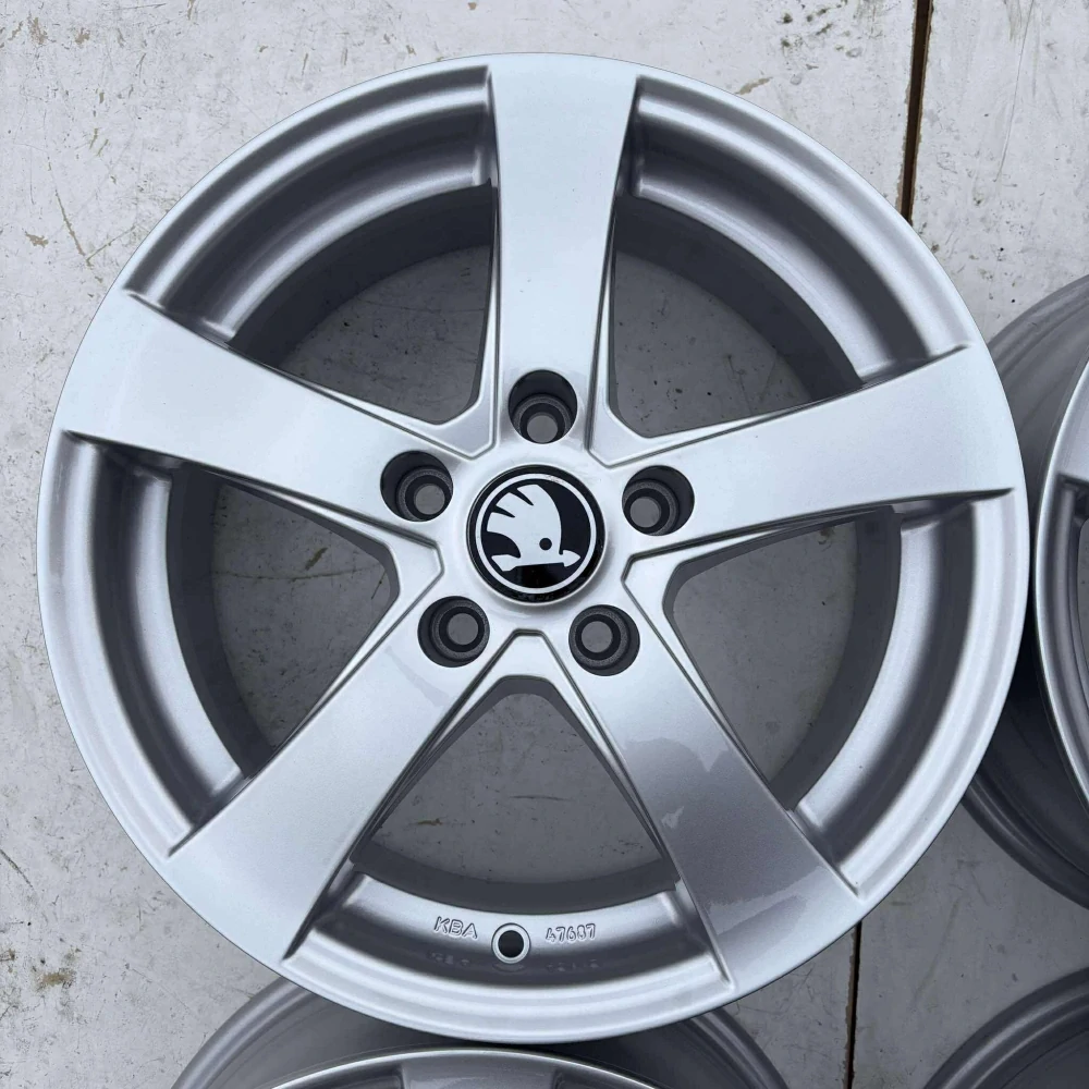ALU KOLA ŠKODA OCTAVIA SUPERB YETI KAROQ 16" DPH