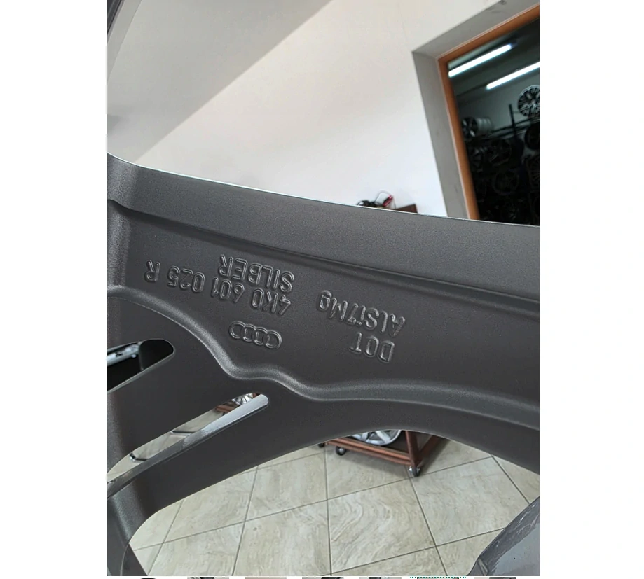 AUDI RS6 RS7 4K C8 ZIMOWE 22" Continental 2023 ROK