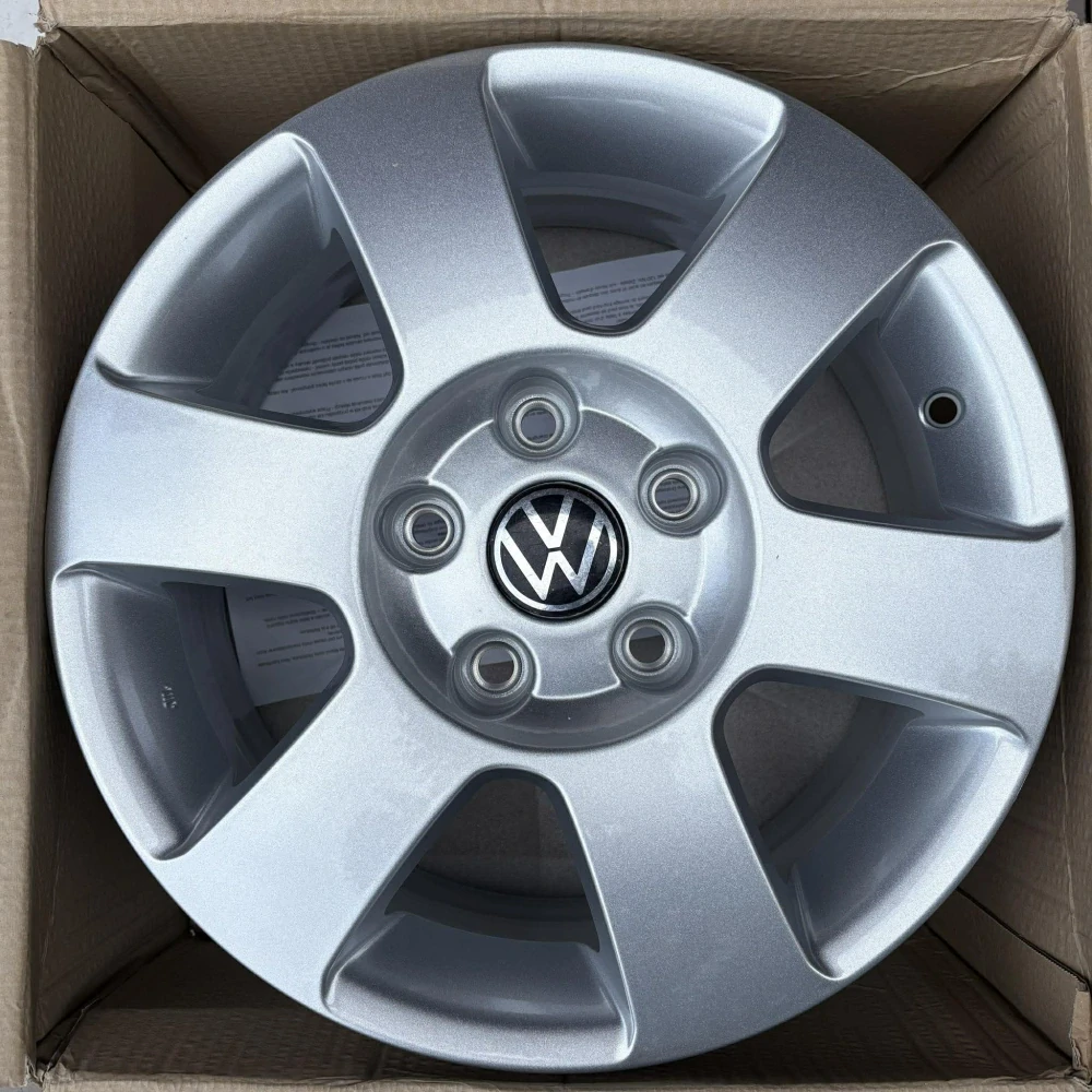NOVÁ ALU KOLA VW GOLF 15"