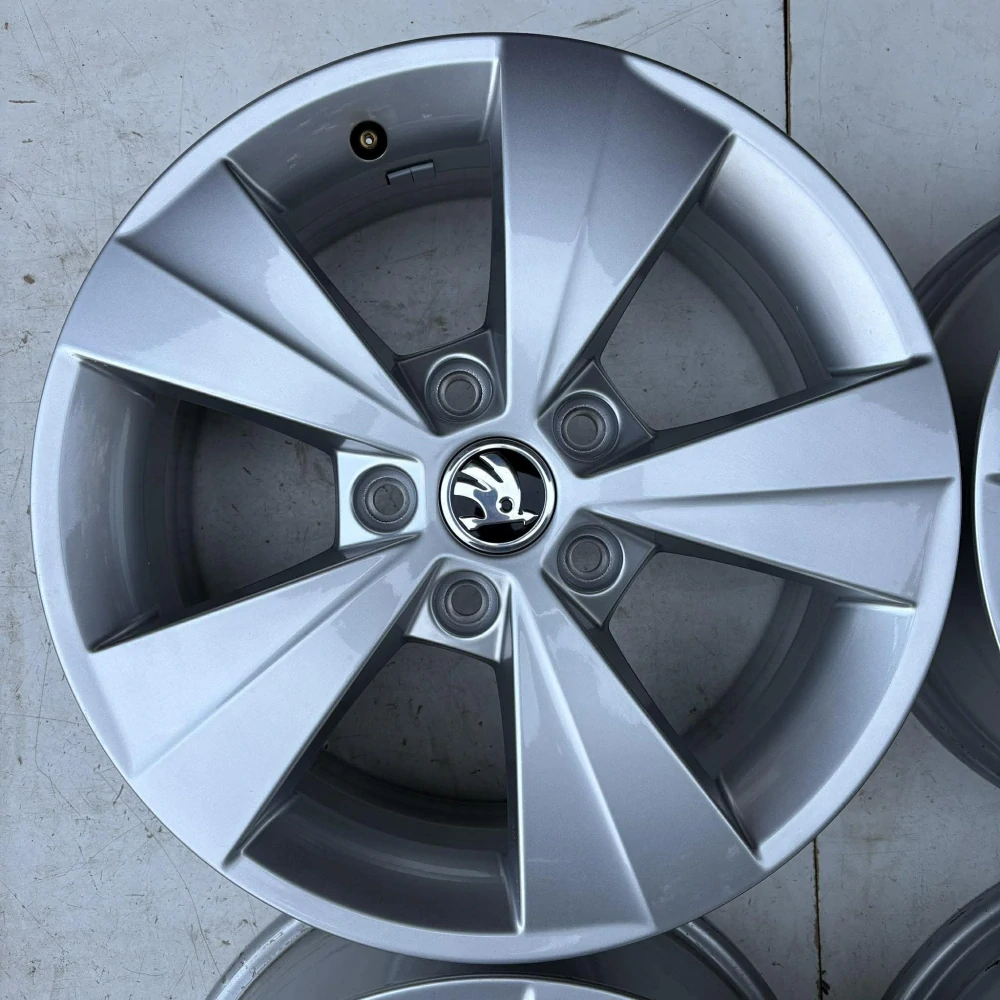 NOVÁ ALU KOLA ŠKODA OCTAVIA YETI KAROQ 16" DPH
