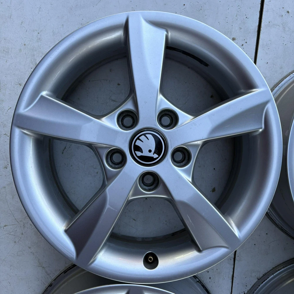 ŠKODA OCTAVIA YETI KAROQ 16" DPH