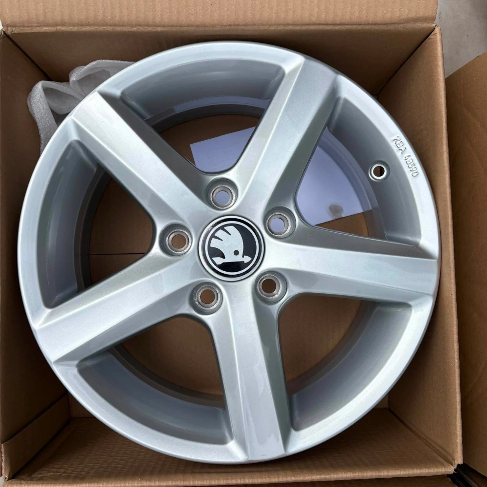 NOVÁ ALU KOLA ŠKODA OCTAVIA 15"