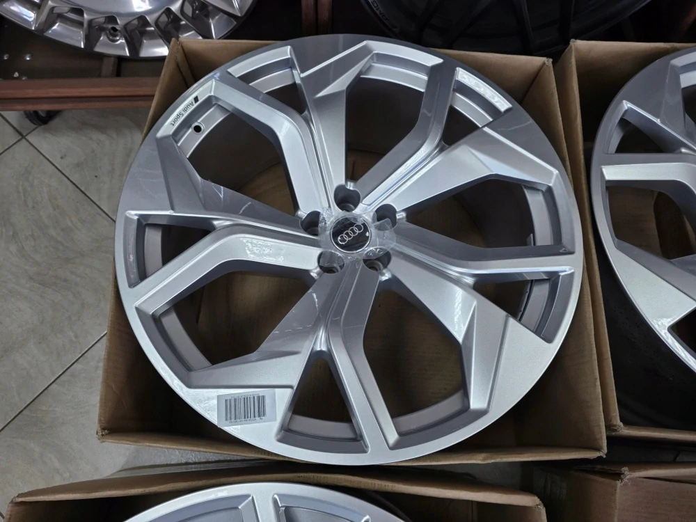 Audi 23" Q8 RS Q8 5x112
