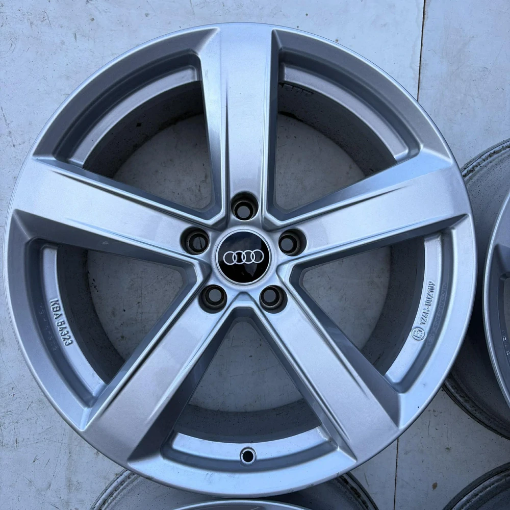AUDI A4 A5 A6 A7 Q5 18"