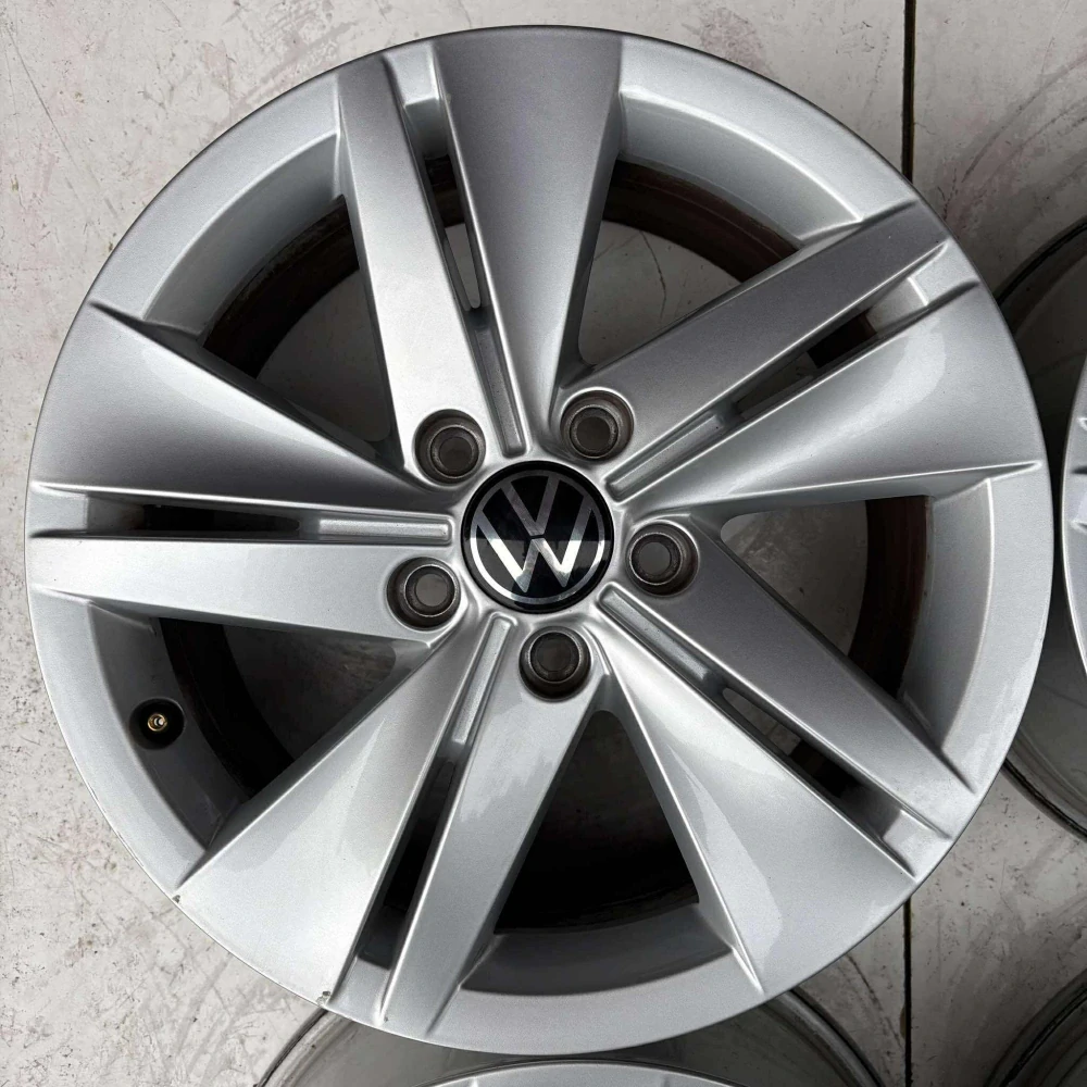 VW GOLF PASSAT CADDY TOURAN TIGUAN 16"