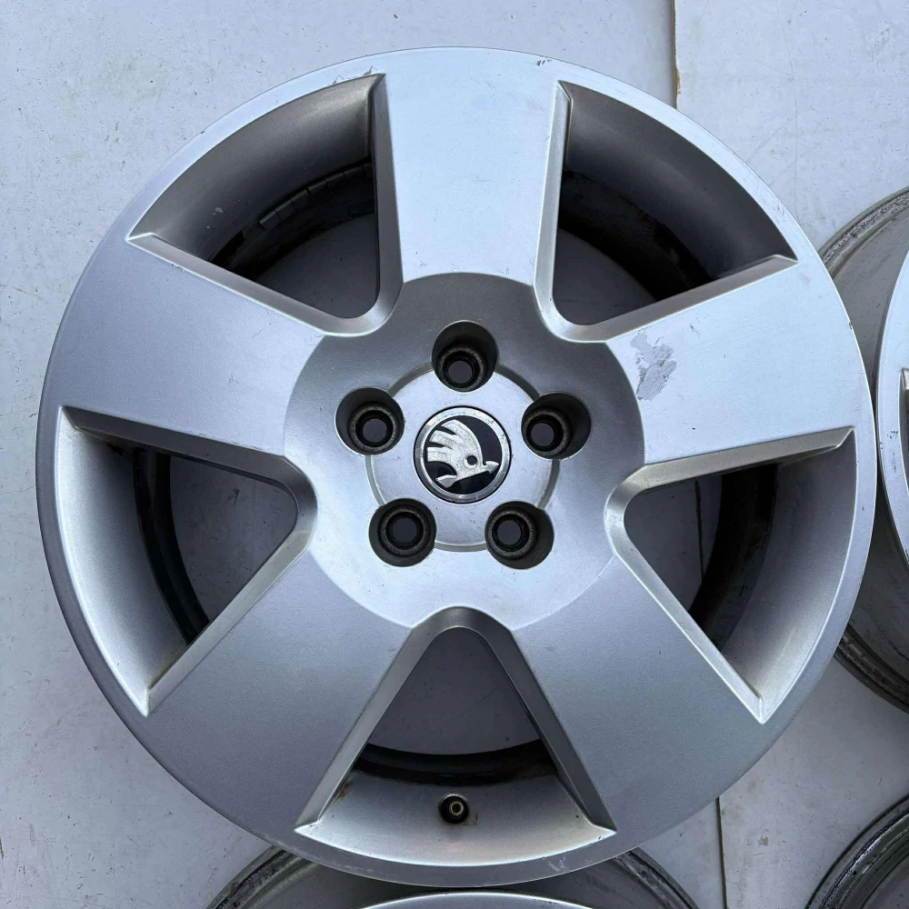 ŠKODA OCTAVIA SUPERB YETI KAROQ 17"