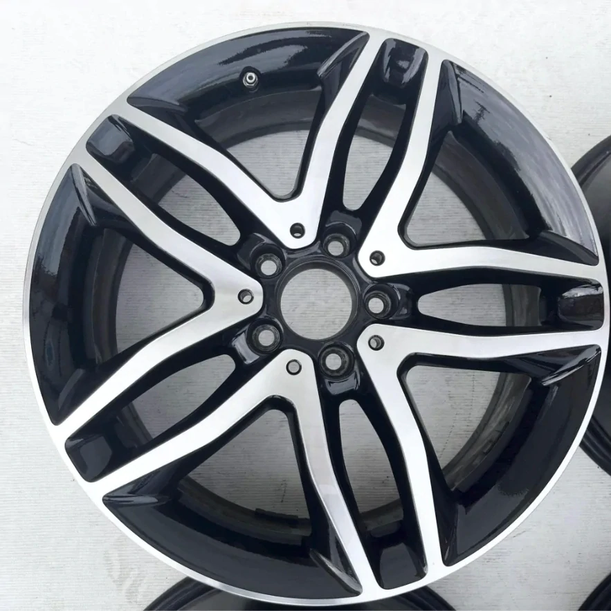 MERCEDES GLA CLA A-CLASS V-CLASS 18"