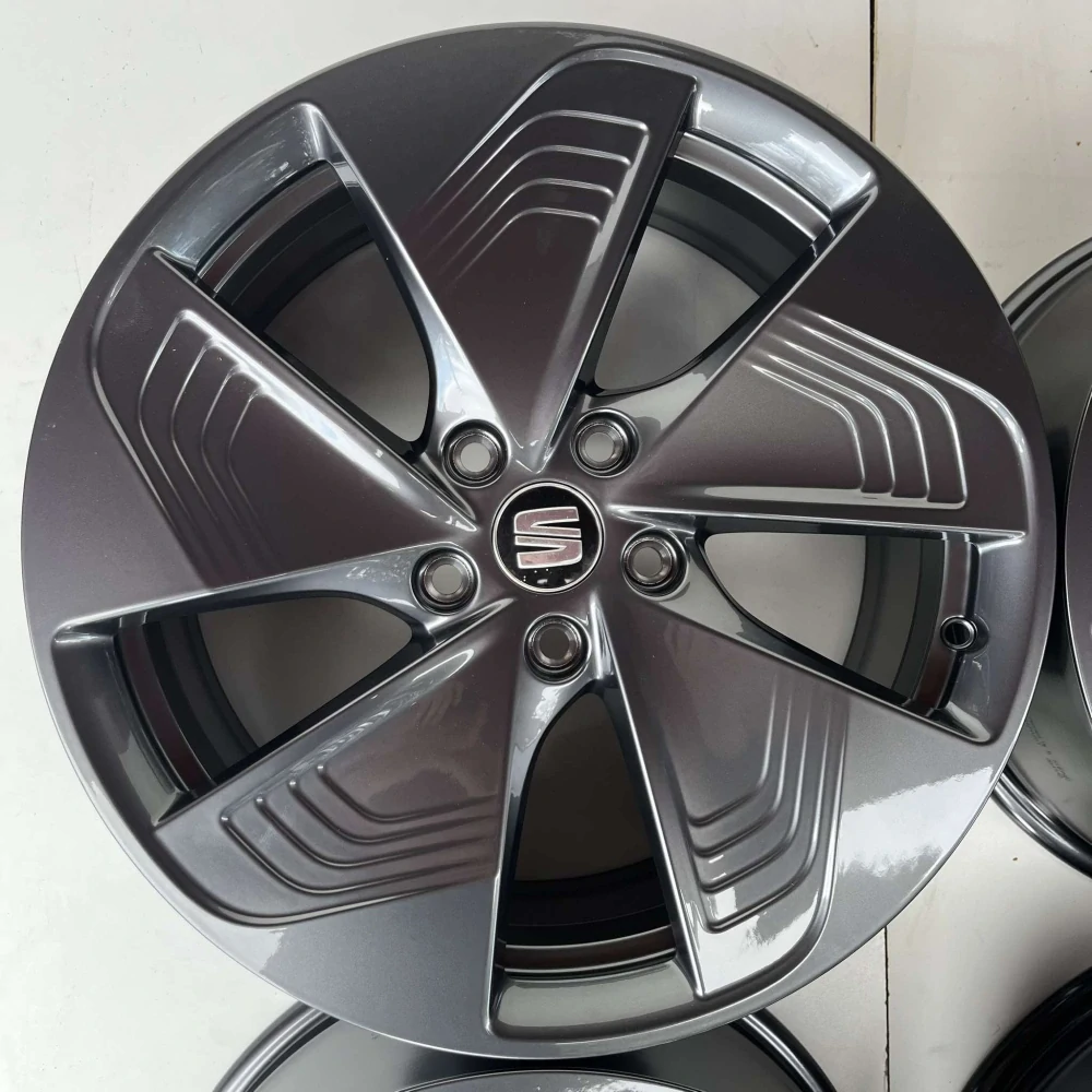 CUPRA BRON SEAT LEON TOLEDO ALTEA 18" NOVÉ