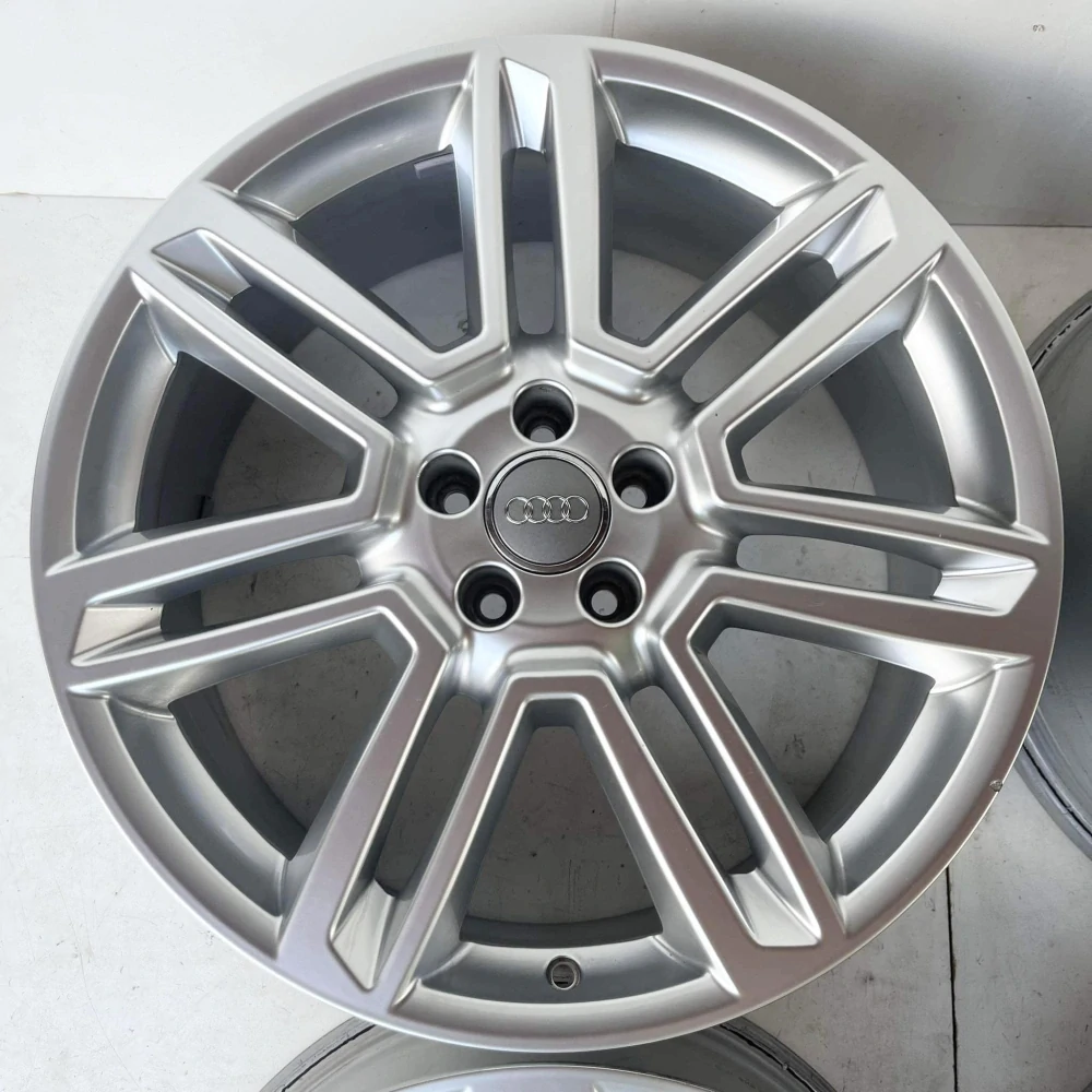 AUDI A4 A5 A6 A7 A8 Q3 Q5 20"