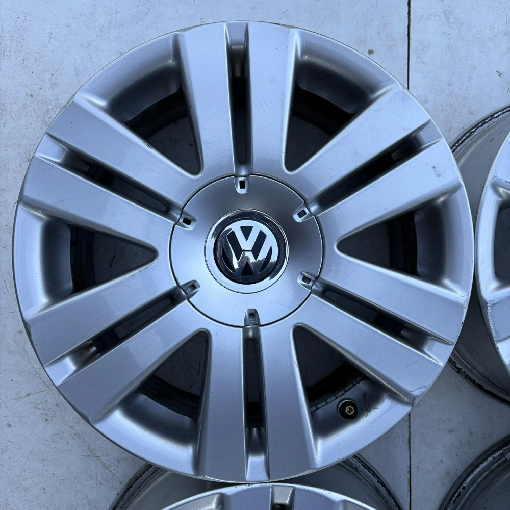 VW GOLF PASSAT TOURAN SHARAN 16"