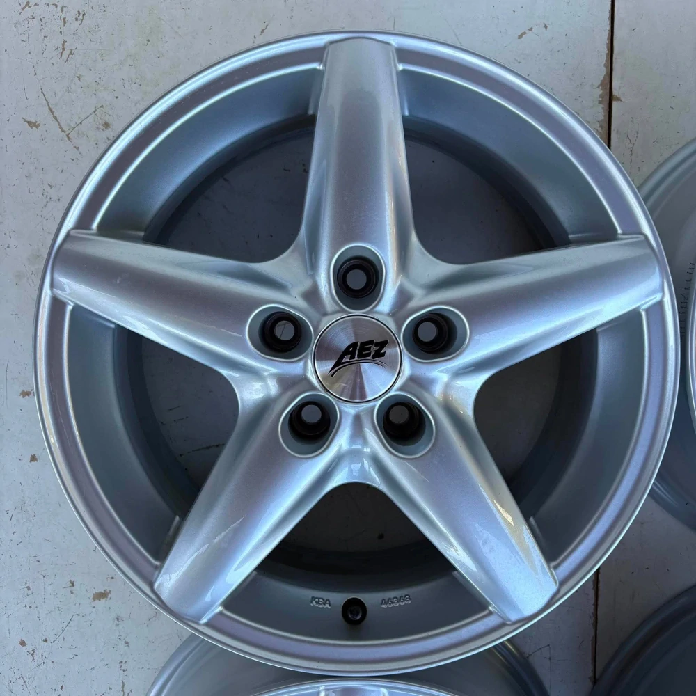 NOVÁ ALU KOLA DACIA DUSTER 16" DPH