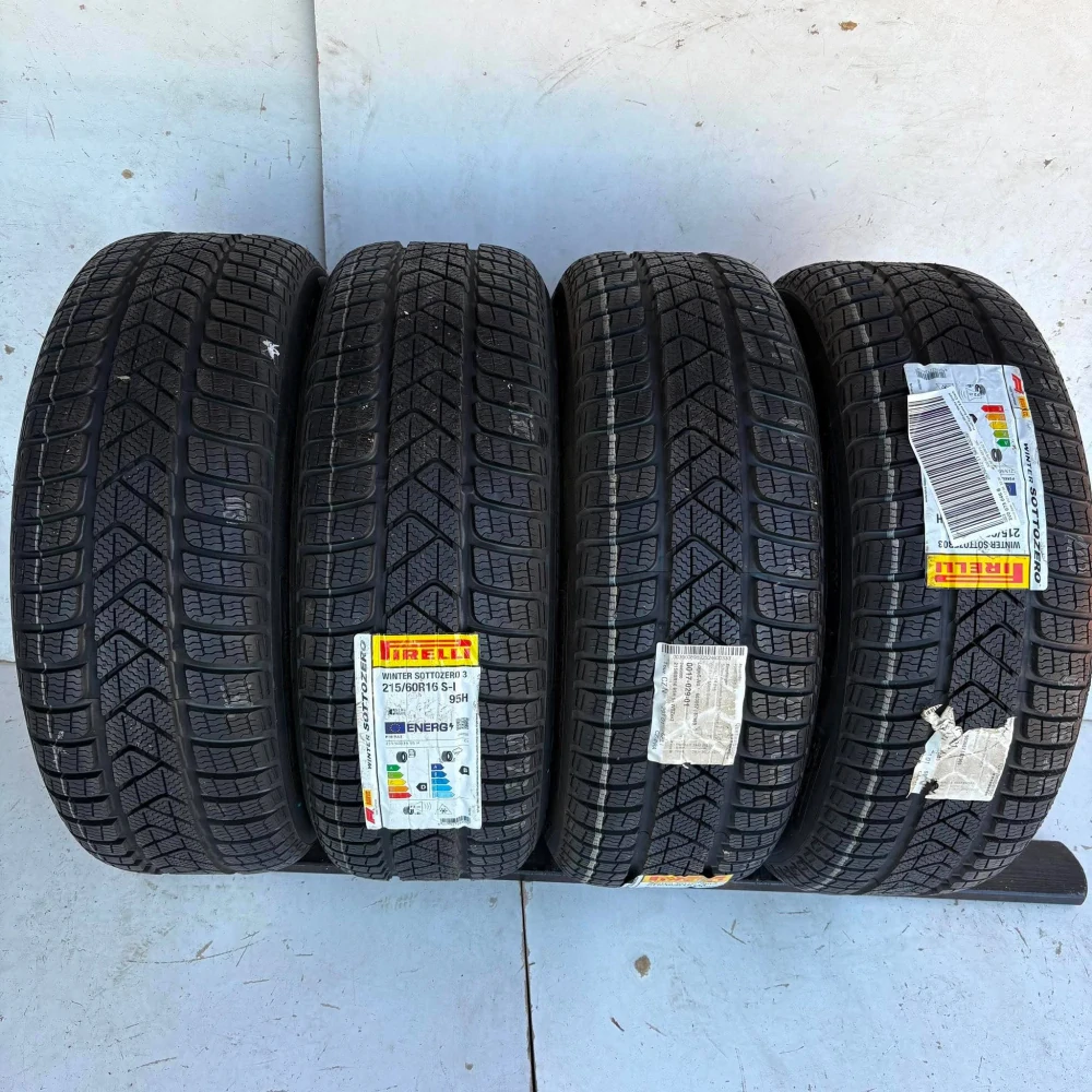 NOVÁ ZIMNÍ KOLA ŠKODA SUPERB KAROQ 215/60R16 DPH