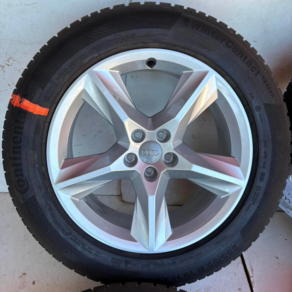 NOVÁ ZIMNÍ ALU KOLA AUDI Q7 4M 255/55R19 DPH