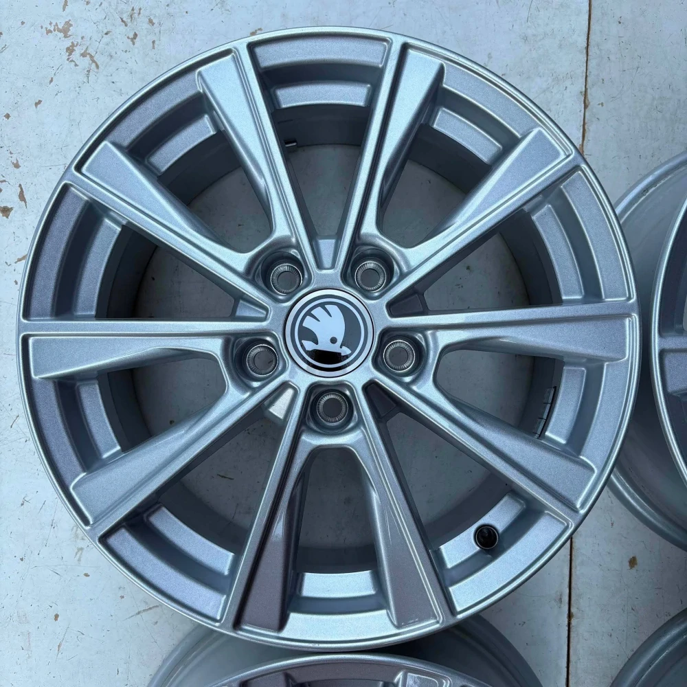 NOVÁ ALU KOLA ŠKODA OCTAVIA SUPERB 16" DPH