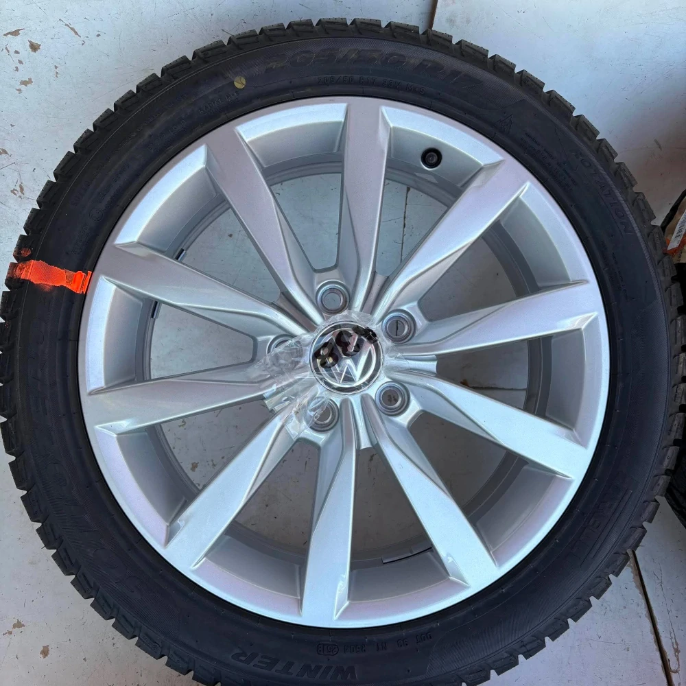 NOVÁ ALU KOLA VW GOLF 205/55R17 DPH