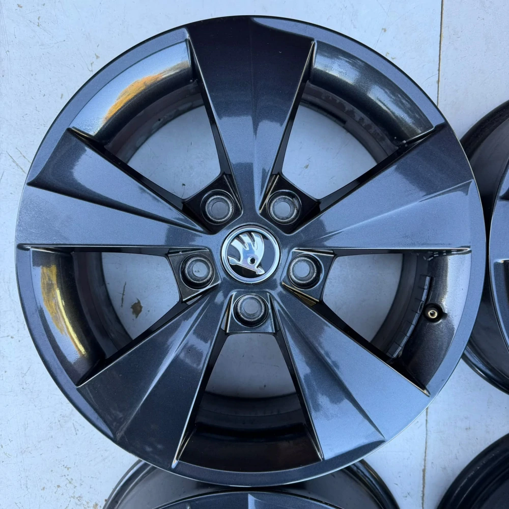 ALU KOLA ŠKODA OCTAVIA KAROQ SUPERB 16"