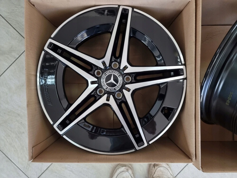 MERCEDES C KLASA W206 W205 CLK 18" A2064017600 AMG