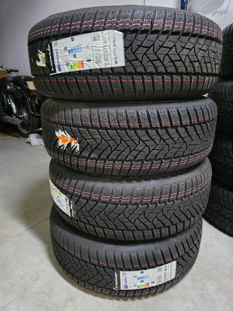 VW T-Roc Taos Skoda Karoq Seat Ateca 17" Dunlop 2024