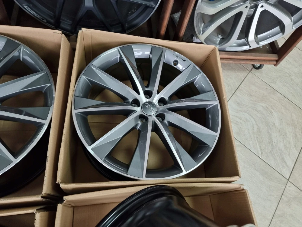 Audi A4 B9 Q5 A8 D4 20"