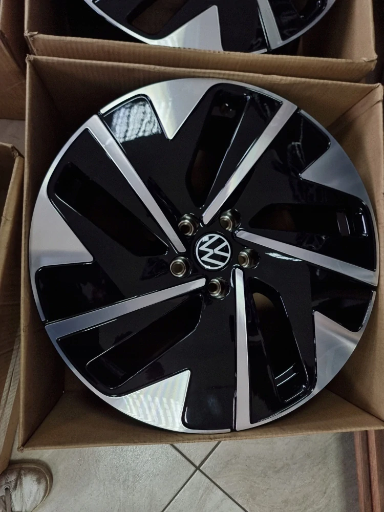 VW VOLKSWAGEN ID.7 BIKOLOR 19"