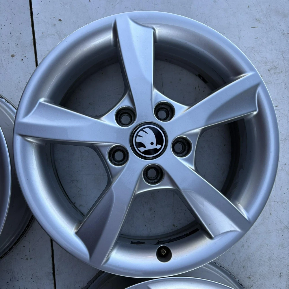 ŠKODA OCTAVIA YETI KAROQ 16" DPH
