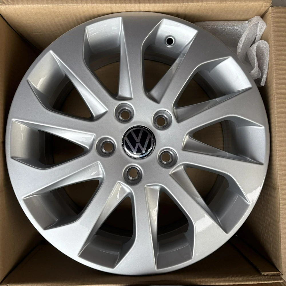 ALU KOLA VW GOLF TOURAN CADDY PASSAT 16" DPH