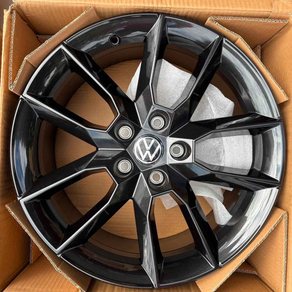NOVÁ ALU KOLA VW GOLF PASSAT 18" DPH