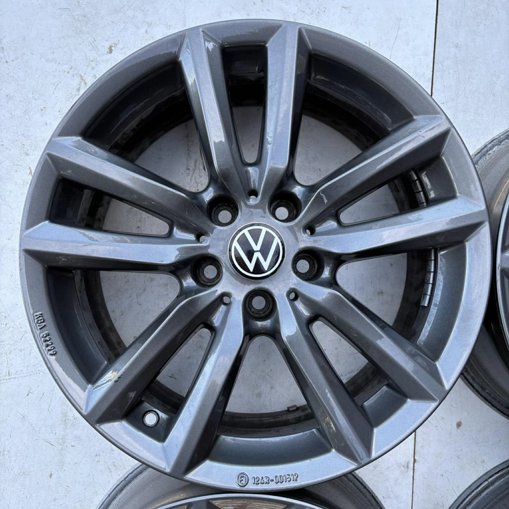 VW GOLF PASSAT TIGUAN SHARAN 17"