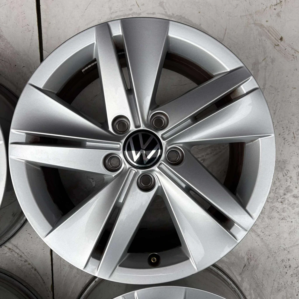 VW GOLF PASSAT CADDY TOURAN TIGUAN 16"