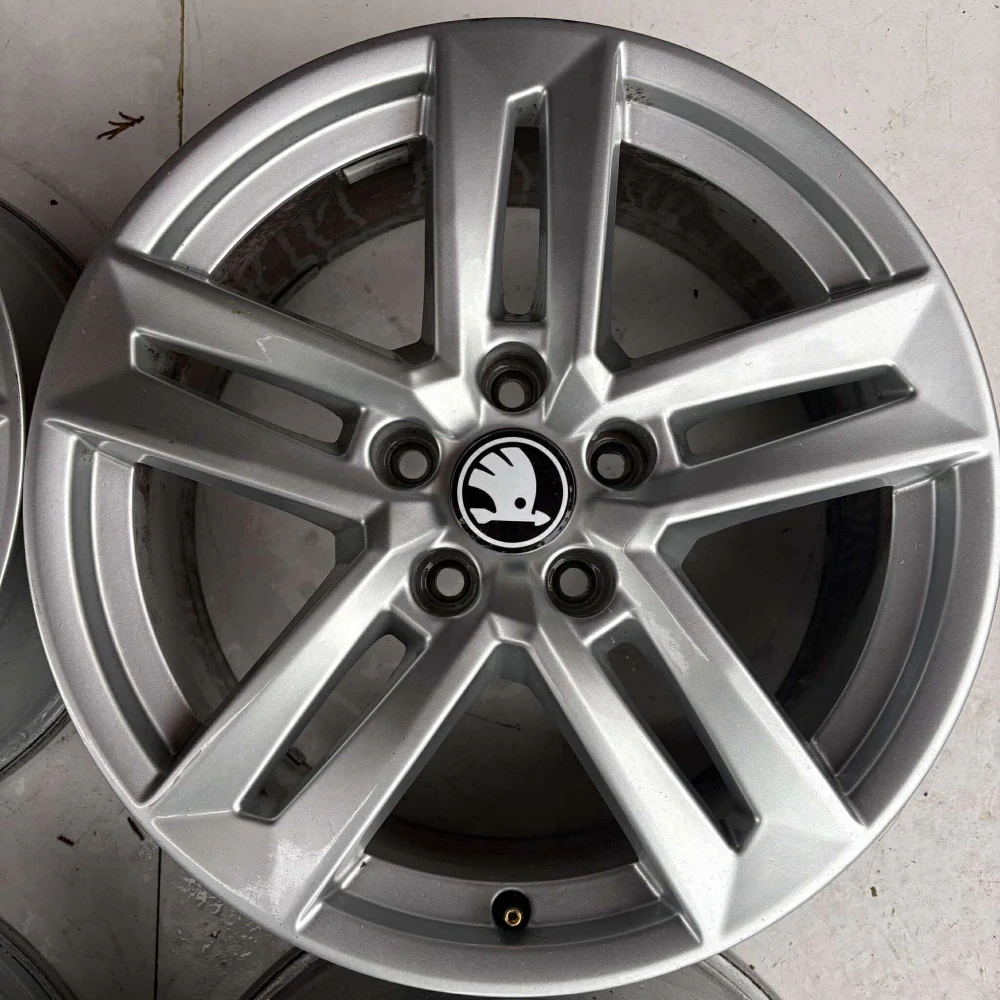 ŠKODA OCTAVIA SUPERB YETI KAROQ 17"