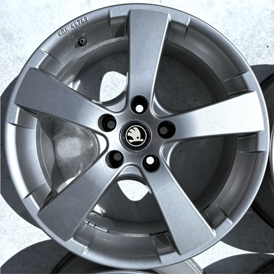 ŠKODA OCTAVIA SUPERB YETI 17" 5X112
