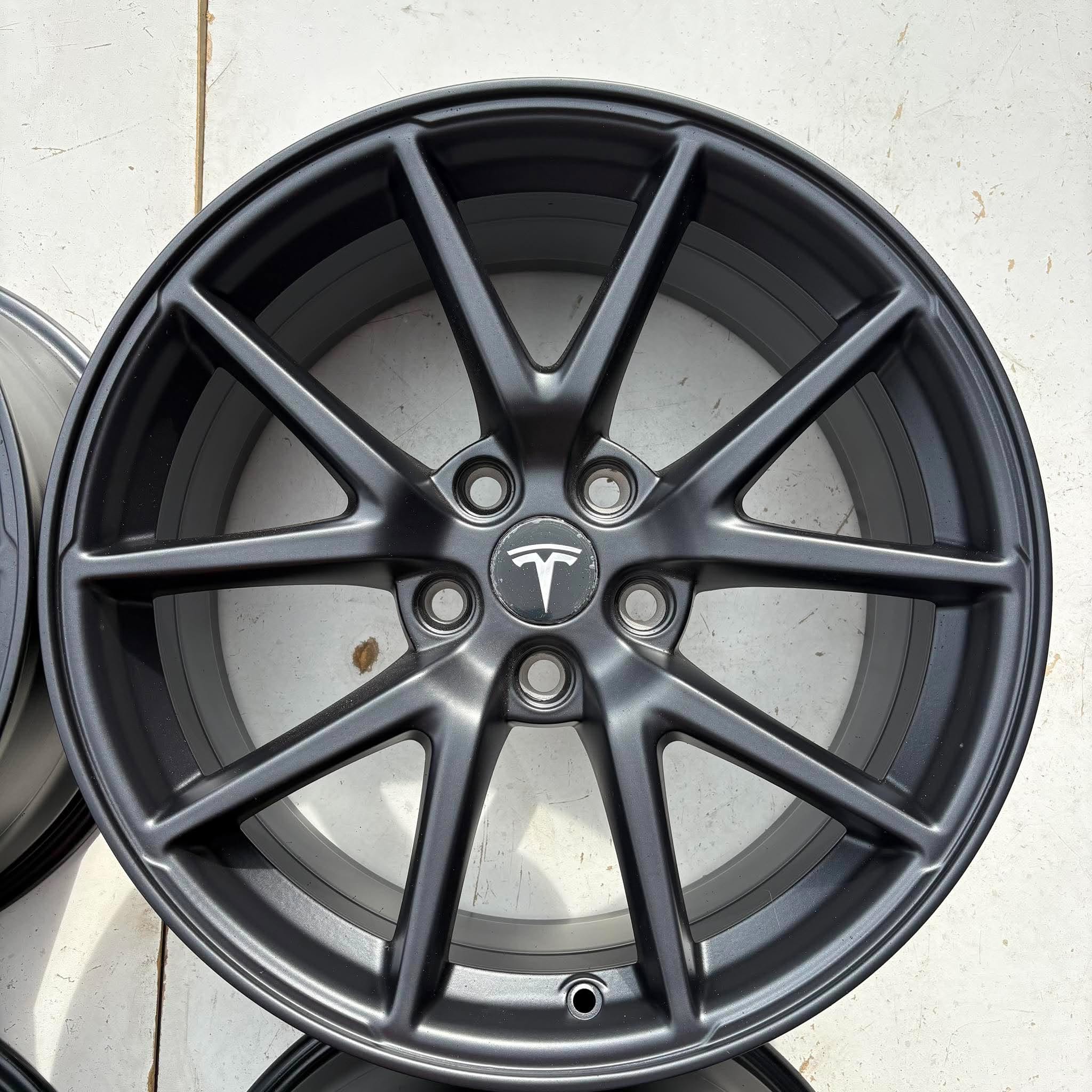 NOVÁ ALU KOLA TESLA 3 18" DPH