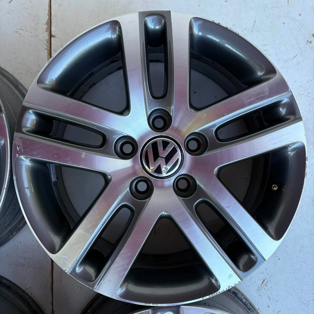 ALU KOLA VW GOLF CADDY TOURAN 16"