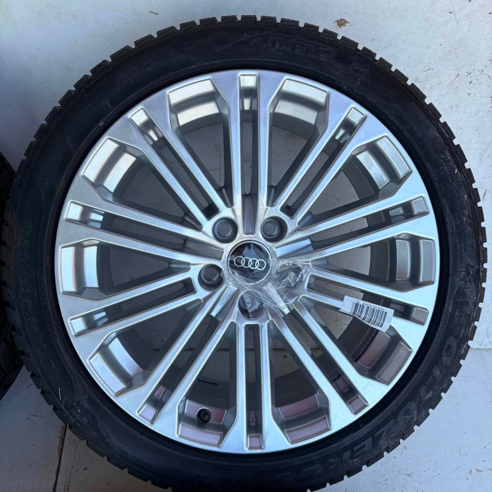 NOVÁ ZIMNÍ ALU KOLA AUDI A5 S5 A4 S4 245/40R18 DPH