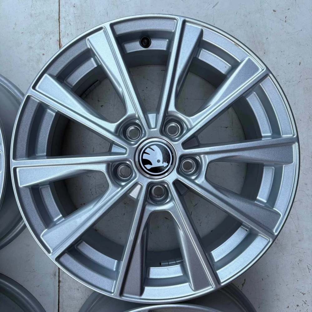 NOVÁ ALU KOLA ŠKODA OCTAVIA SUPERB 16" DPH
