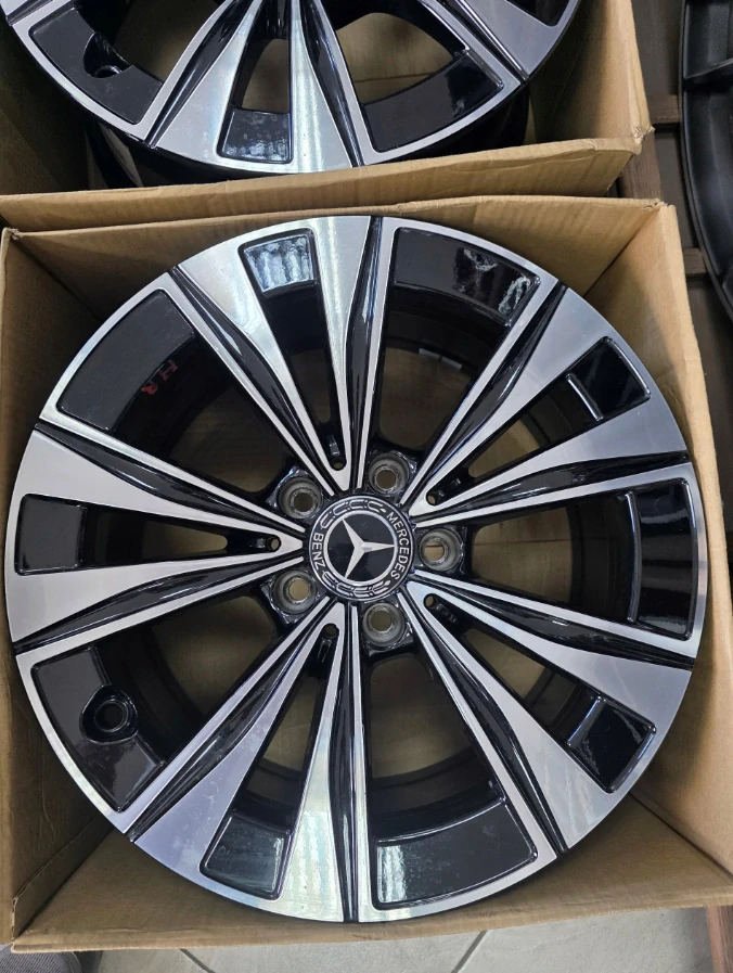 ORIGINÁLNÍ ALU KOLA MERCEDES C ALLTERRAIN 17"