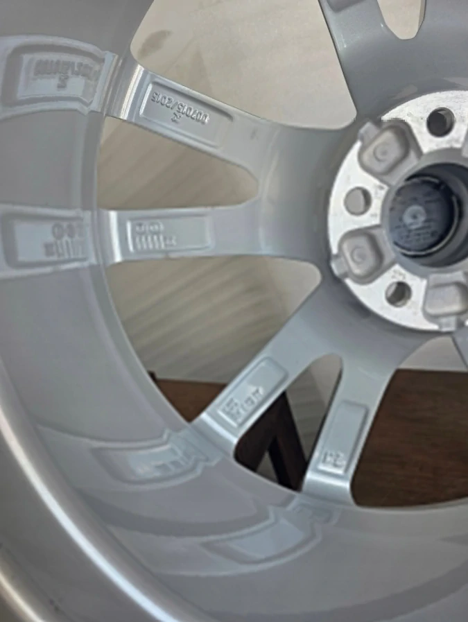 ORIGINÁLNÍ ALU KOLA AUDI 20" Q5 SQ5